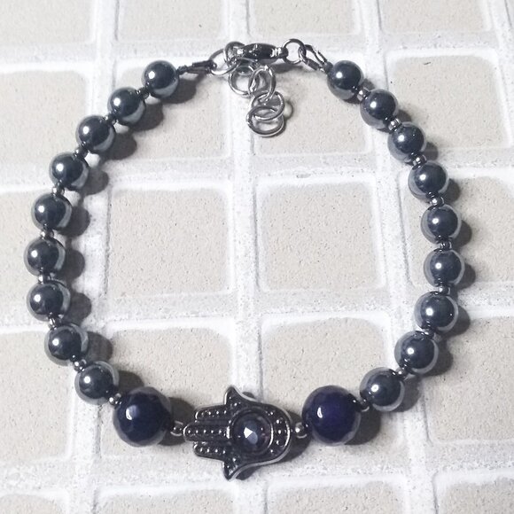 Hematite Hamsa Hand Protection Bracelet - Cool Calm & Collected - 7-8" Wrists - Picture 1 of 9